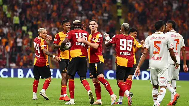 Süper Lig'de 3. haftanın ardından: Liderlik el değiştirdi, Beşiktaş gol yağdırdı