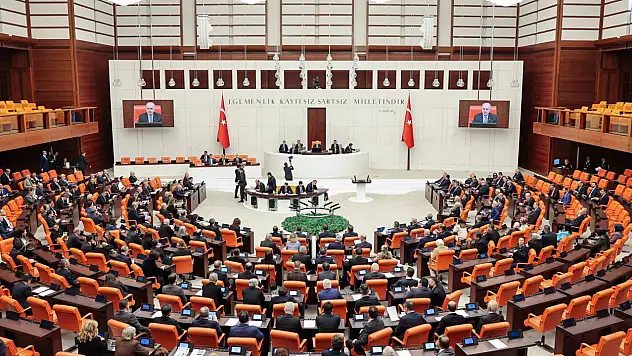 TBMM Genel Kurulu'nda son dakika: Toprak Koruma ve Arazi Kullanımı Kanun Teklifi kabul edildi