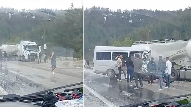 Tır minibüsü biçti: 7 ölü, 2's i ağır 7 yaralı