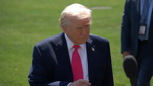 Trump'tan İran kararı: Pakistan istedi, saldırı askıya alındı