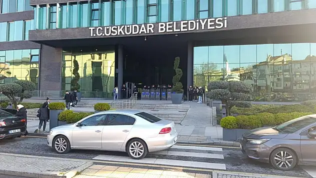 Üsküdar Belediye Başkanı Sinem Dedetaş tutuklandı