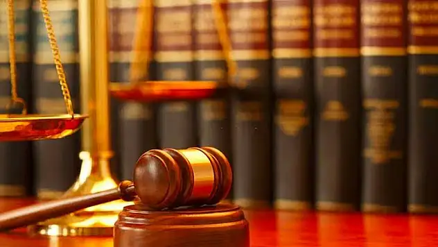 Velayet ve Boşanma Davalarında Yeni Dönem: AYM'nin Son Kararları Çocuğun Üstün Yararını Yeniden Gündeme Taşıdı