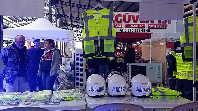 Jandarmadan hayat kurtaran farkındalık: 'Kask Tak Hayatta Kal, Yelek Giy Görünür Ol!'