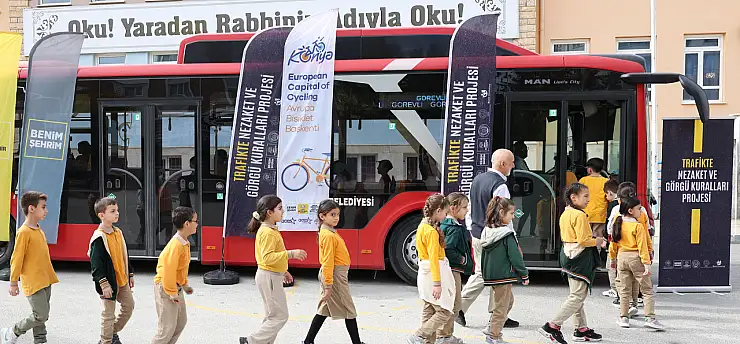 Konya'da minik öğrencilere 'Trafikte Nezaket ve Görgü Kuralları' eğitimi