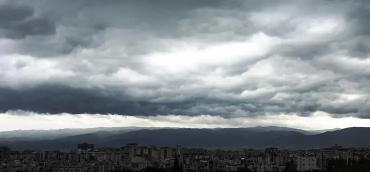 Meteorolojiden o ile kuvvetli sağanak yağış uyarısı