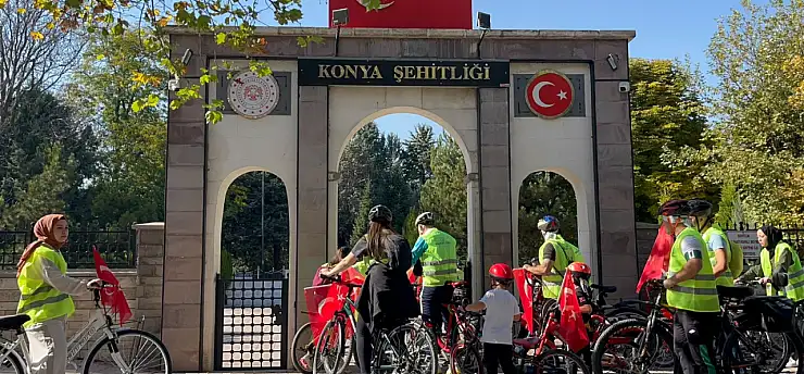 Yeşilay Konya'dan Cumhuriyet'in 103'üncü yılına anlamlı pedal