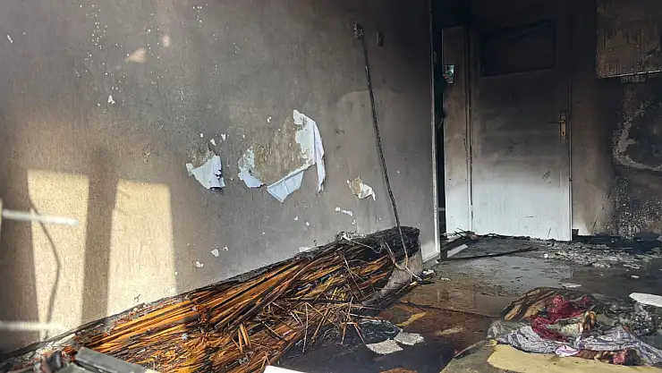 Konya'da elektrik kontağından yangın çıktı: Bir oda kullanılamaz hale geldi