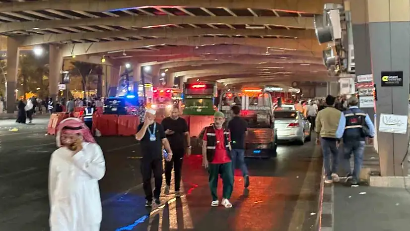 Mekke'de otobüs Türk kafileye çarptı: 1 ölü, 2 yaralı