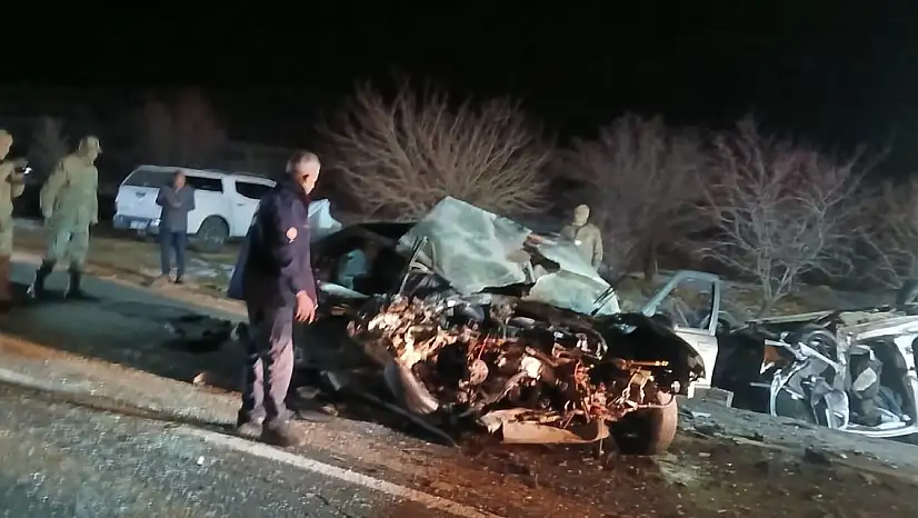 Katliam gibi kaza... Üç kişi hayatını kaybetti