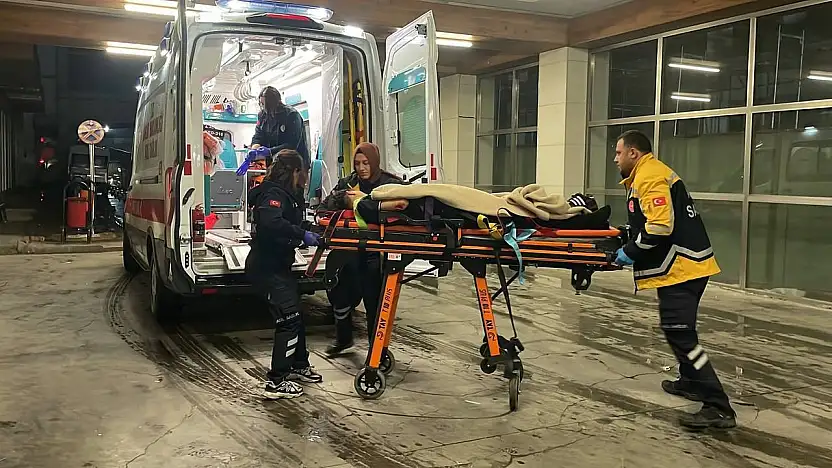 15 yaşındaki çocuk parkta dehşet saçtı: 2 ağır yaralı