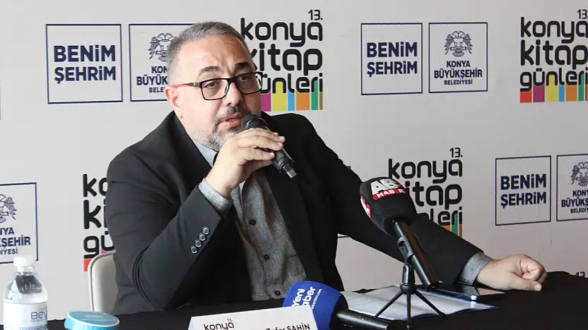 Gazeteci Zafer Şahin, Konya'da dinleyicileriyle buluştu