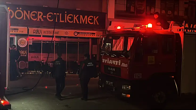 Konya'da alevler geceyi aydınlattı! Ekipler seferber oldu