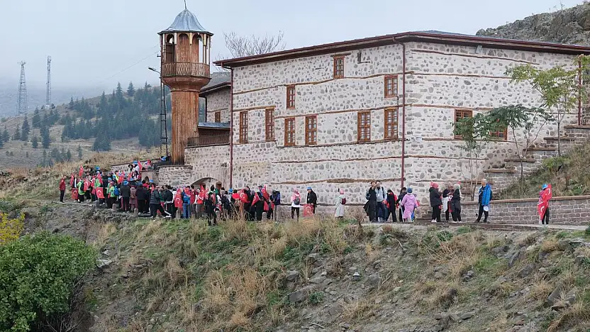 Konya'da özel yürüyüş: Sille'de buluştular