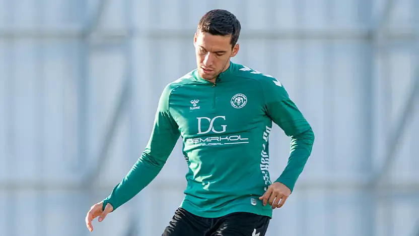 Konyaspor Umut Nayir'in ayrılığını resmen açıkladı