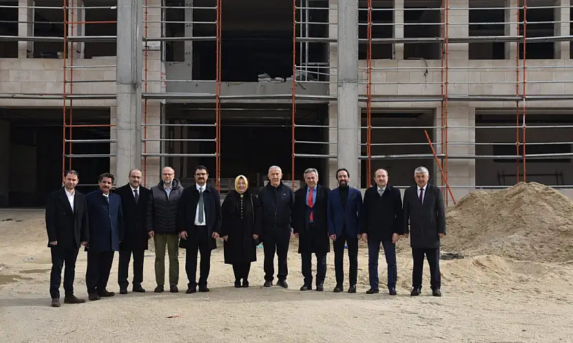 Bakan Yardımcısı Ökten, Konya İmam Hatip Lisesi inşaatını inceledi