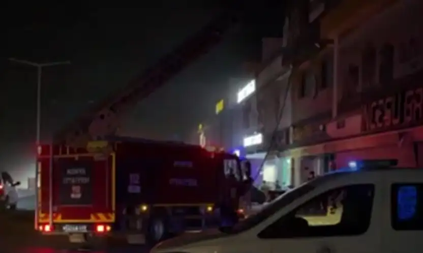 Konya'da alevler geceyi aydınlattı! Ekipler seferber oldu