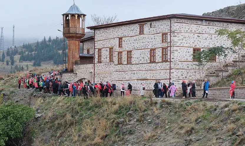Konya'da özel yürüyüş: Sille'de buluştular