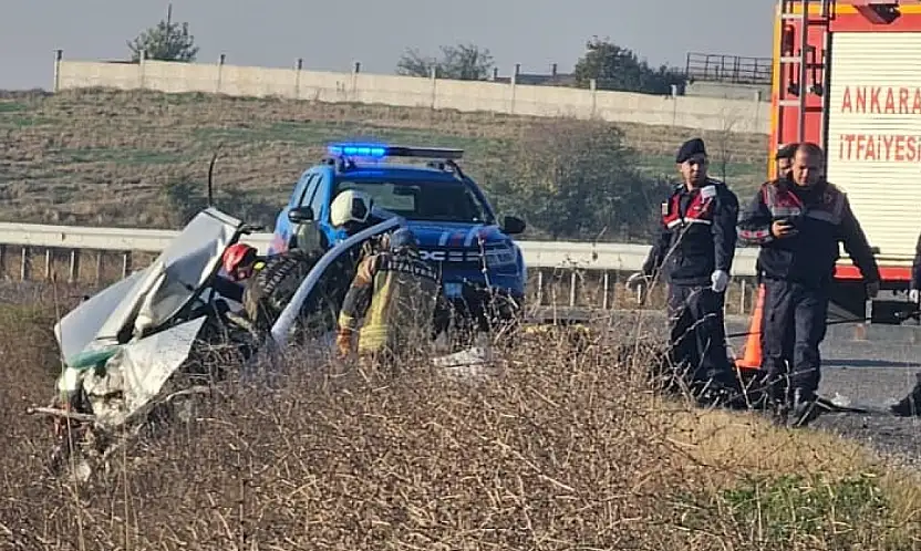 Konya yolunda katliam gibi kaza! 3 ölü, 4 yaralı