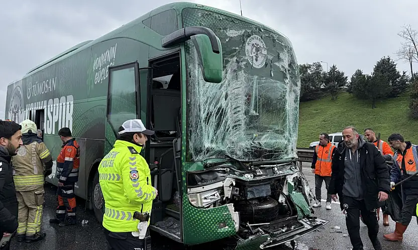 Konyaspor otobüsü Tem otoyolunda kaza yaptı
