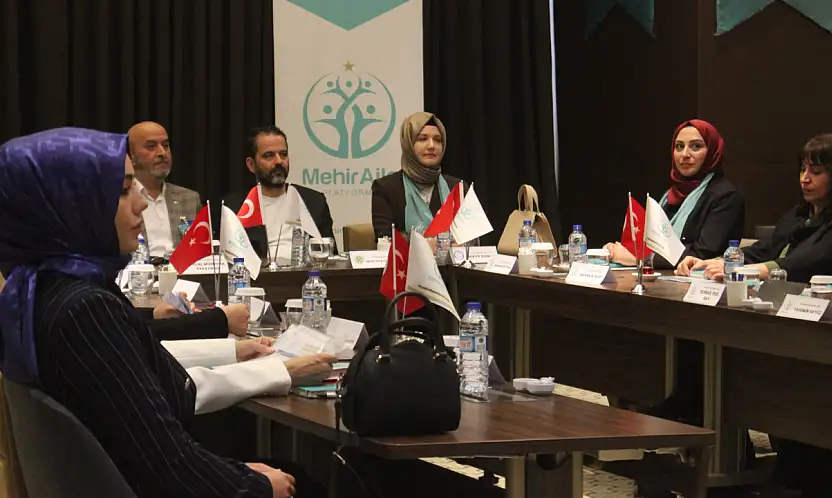 Mehir Aile Platformu Koordinatörleri Konya'da buluştu