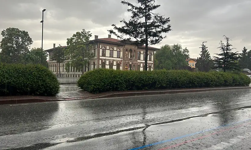 Meteoroloji Konya için gün verdi: O gün sağanak yağış geliyor, sıcaklıklar düşecek!