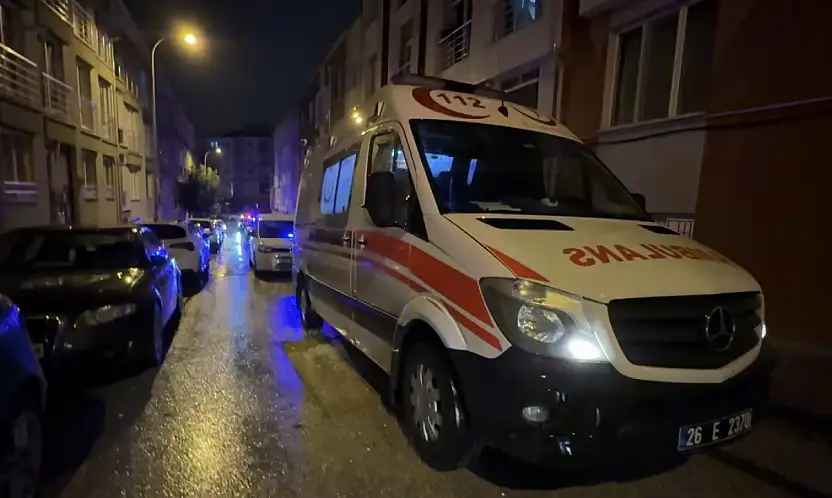 Misafir gittiği evde mutfakta bıçaklandı: 'Yalvarırım ölmedi deyin' feryadı sokakta yankılandı