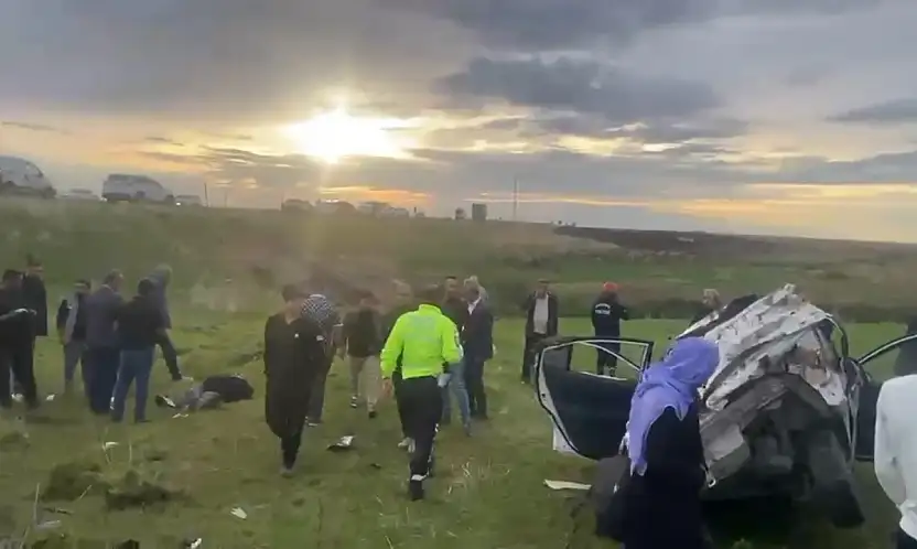 Otomobil şarampole uçtu: 1 ölü, 2 yaralı