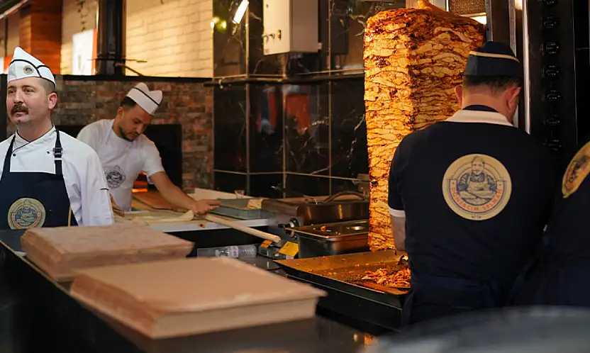 Özlenen geleneksel döner lezzeti Konya'da bu mekanda satılıyor