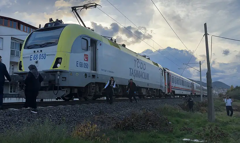 Tren kazası can aldı