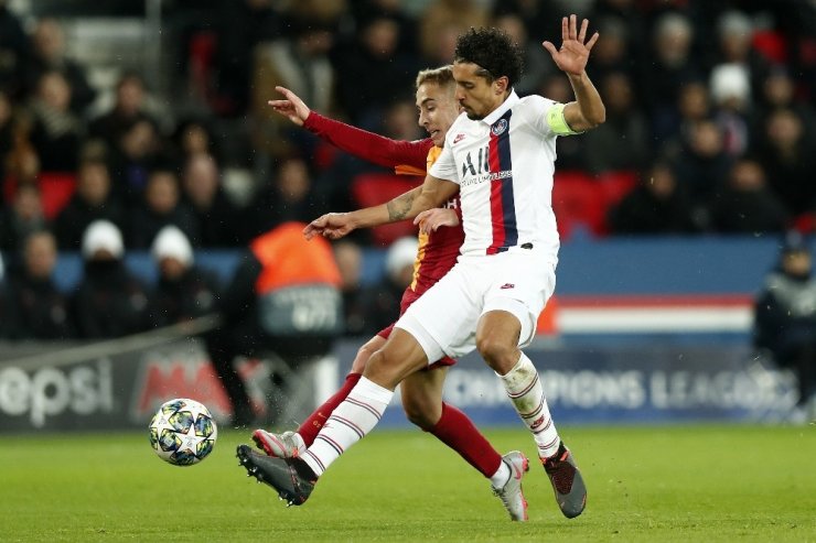 UEFA Şampiyonlar Ligi: Paris Saint-Germain: 2 - Galatasaray: 0 (İlk yarı)