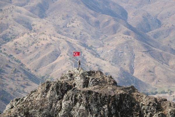 Şırnak'ta 'Kıran 9', Hakkari'de 'Kıran 10' başlatıldı