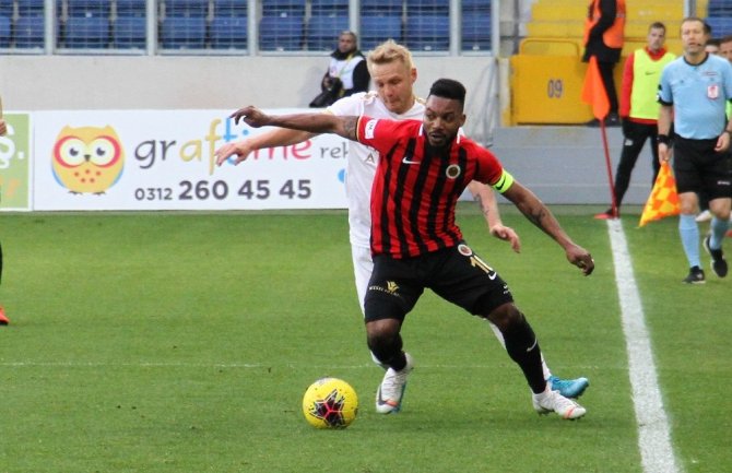 Süper Lig : Gençlerbirliği: 1 - MKE Ankaragücü: 0 (Maç sonucu)