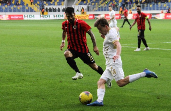 Süper Lig : Gençlerbirliği: 1 - MKE Ankaragücü: 0 (Maç sonucu)