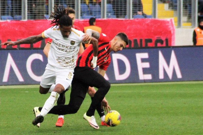 Süper Lig : Gençlerbirliği: 1 - MKE Ankaragücü: 0 (Maç sonucu)