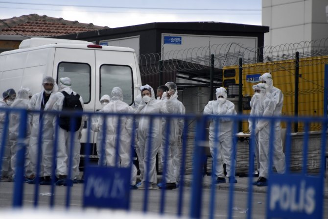 Umreden dönüp, karantina süresi dolanların tahliyesine 1 hafta erteleme 