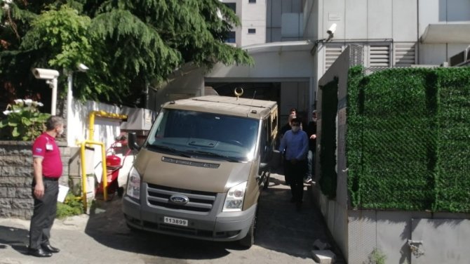 Karadayı’nın cenazesi askeri araçla Sultan Abdülhamid Han Eğitim ve Araştırma Hastanesi’ne sevk edildi