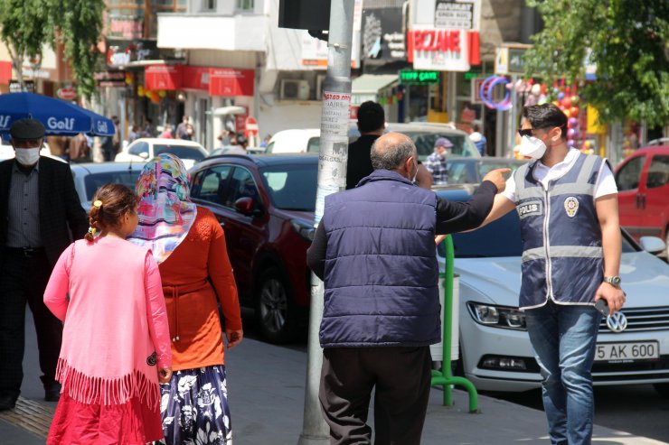 Ardahan'da 18 kişide koronavirüs tespit edildi, maske zorunluluğu geldi
