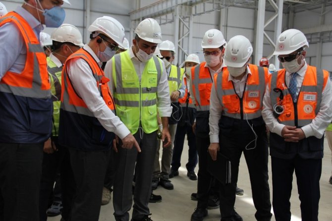 Enerji Bakanı Dönmez: “Akkuyu’da ikinci ünitenin temeli atıldı”