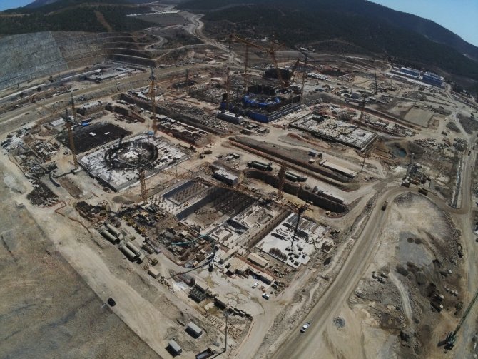 Enerji Bakanı Dönmez: “Akkuyu’da ikinci ünitenin temeli atıldı”