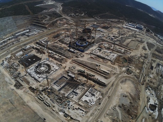 Enerji Bakanı Dönmez: “Akkuyu’da ikinci ünitenin temeli atıldı”