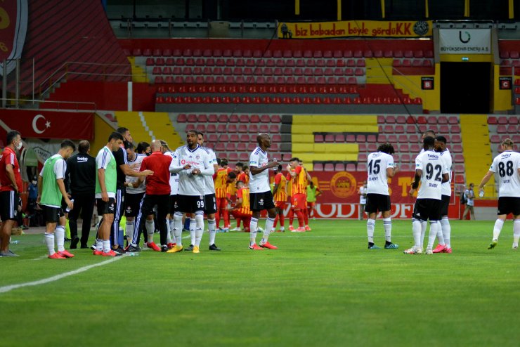 Hes Kablo Kayserispor - Beşiktaş: 3-1
