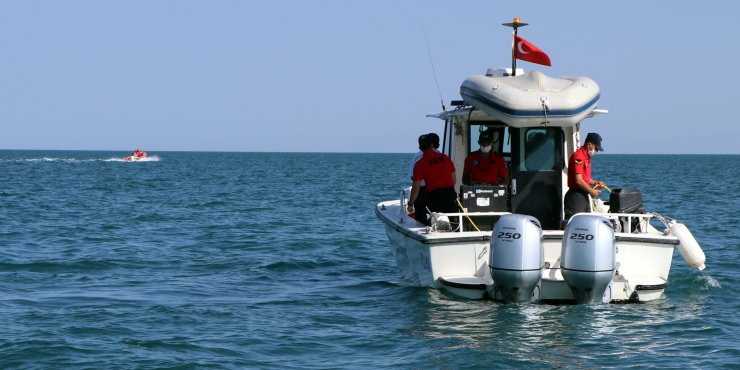 Van Gölü'nde 11 gün önce batan teknenin yeri tespit edildi