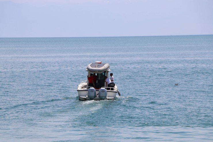 Van Gölü'nde 11 gün önce batan teknenin yeri tespit edildi