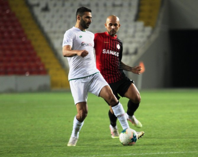 Süper Lig: Gaziantep FK: 0 - Konyaspor: 1 (İlk yarı)