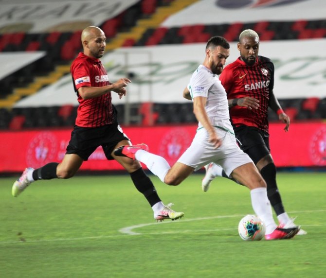 Süper Lig: Gaziantep FK: 0 - Konyaspor: 1 (İlk yarı)