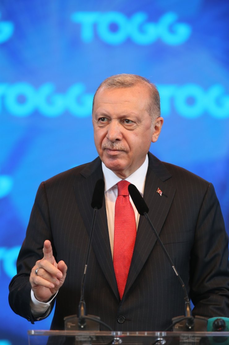 İlk yerli otomobil TOGG'un fabrika temeli Bursa'da atıldı (2)- Yeniden