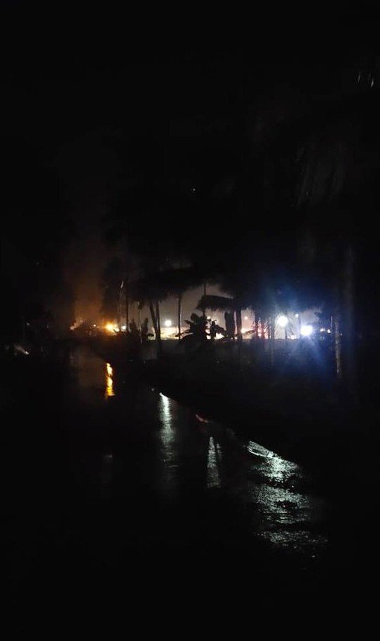 Hindistan’da yolcu uçağı pistten çıktı: Ölü ve yaralılar var