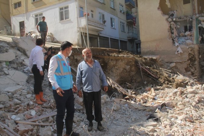 Bakan Fatih Dönmez: “Afet bölgesindeki ilçelerimiz ve köylerimiz dâhil elektrik faturalarının tahakkuk ve tahsilatını erteliyoruz”