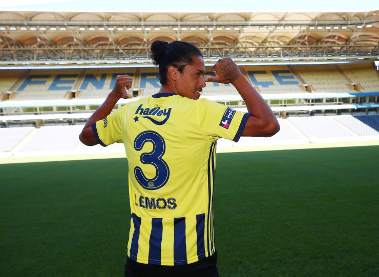 Fenerbahçe, Mauricio Lemos'u 3 yıllığına renklerine bağladı