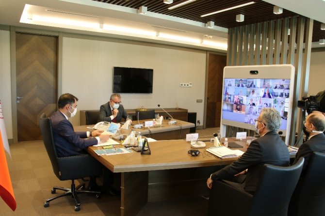 Bakan Kurum: “Türkiye’nin 7 bölgesi için ayrı ayrı iklim değişikliği eylem planları hazırladık”